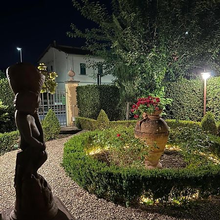 Borgo Di Beppe E Gloria Suite San Giovanni Valdarno Bagian luar foto