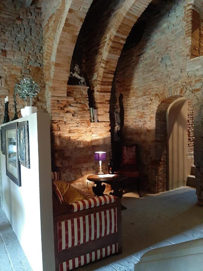 Borgo Di Beppe E Gloria Suite San Giovanni Valdarno Bagian luar foto