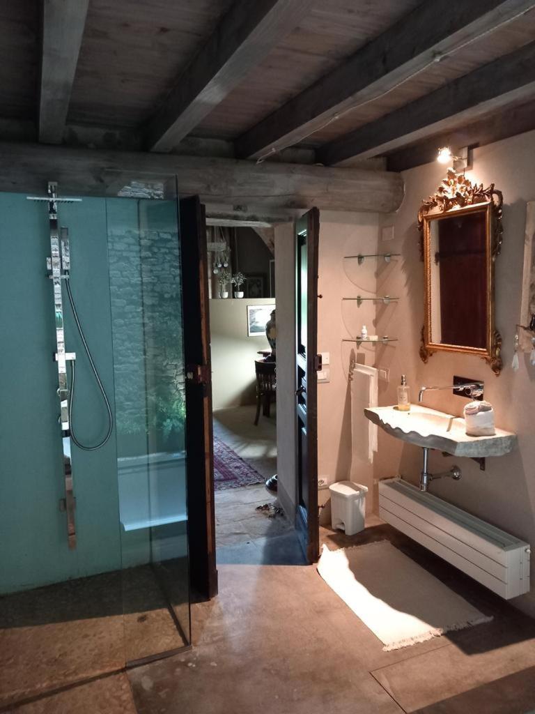 Borgo Di Beppe E Gloria Suite San Giovanni Valdarno Bagian luar foto